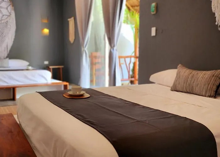 Jungle Deluxe Kin Hotel